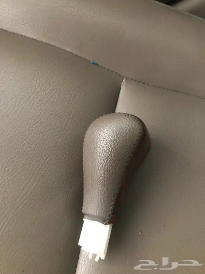 مقبض قير كامري 2006 تماتك منجد 1