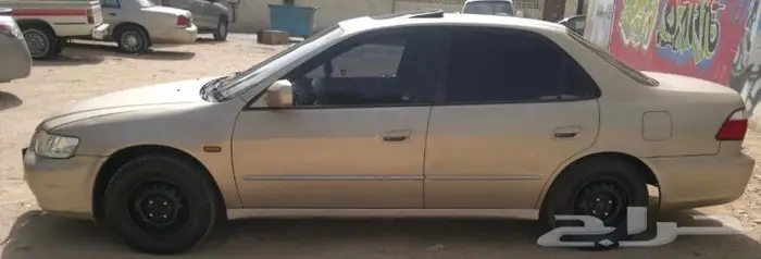 تم البيع تم البيع لعشاق النظيف هوندا أكورد 2002 0