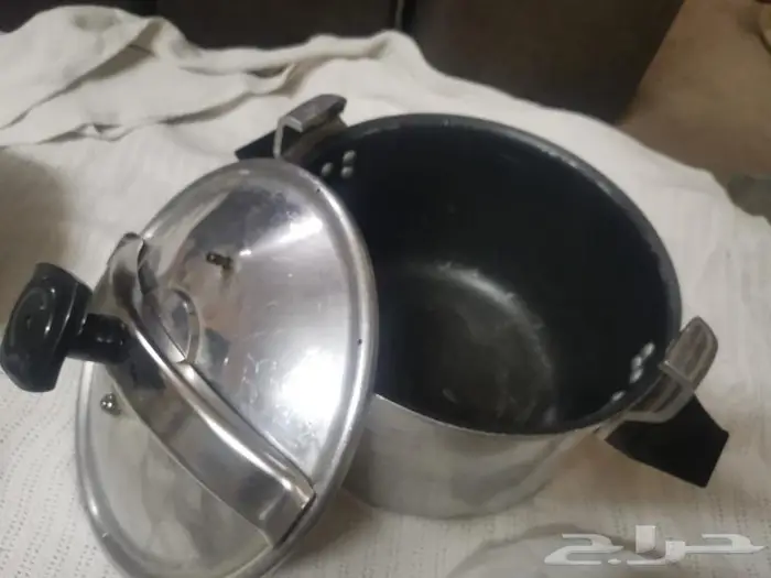 قدر ضغط سب معدن 10من الداخل تيفال.. 0