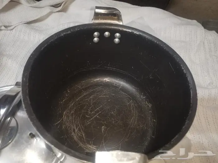 قدر ضغط سب معدن 10من الداخل تيفال.. 4