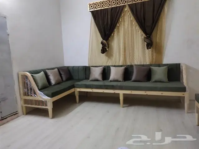 إبداع العميد لتنجيد وتفصيل الكنب والستاير وغرف النوم 8