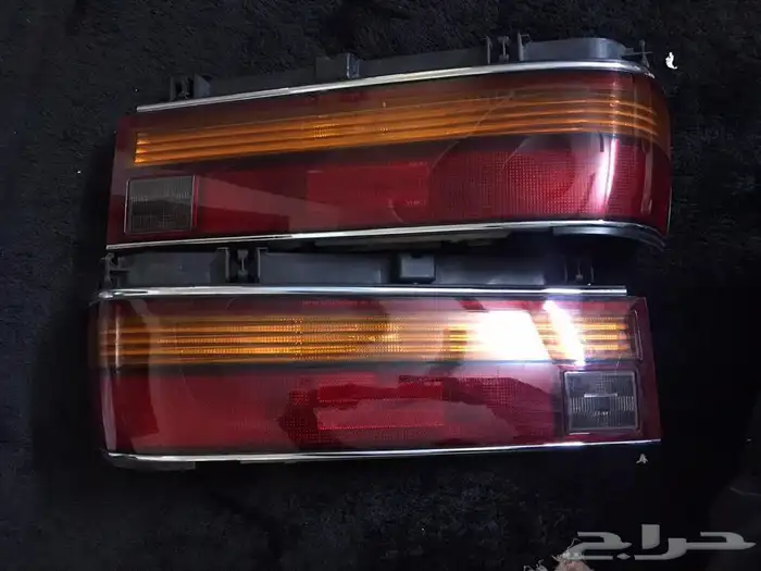 اصطبات خلفية كرسيدا 89-90 اصلي وكالة جديد 0