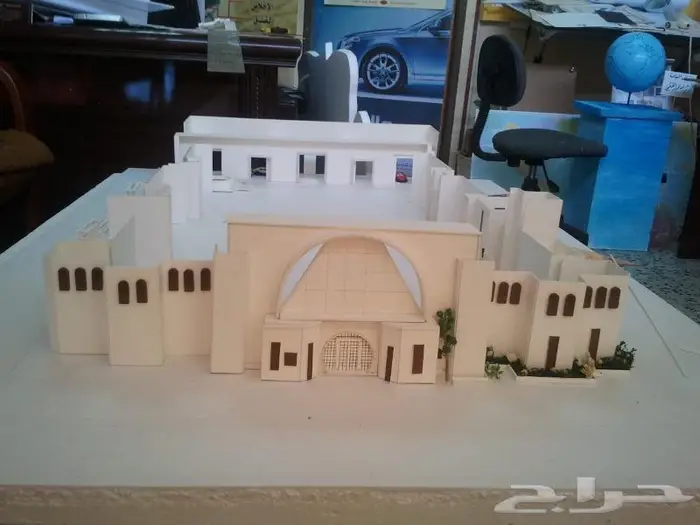 خطاط ورسام وعمل مجسمات 0
