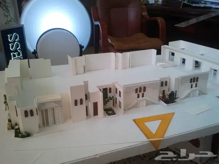 خطاط ورسام وعمل مجسمات 1