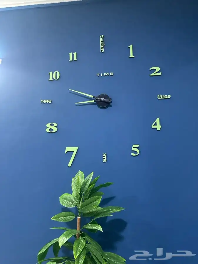 ساعات جدارية ( ضمان 17