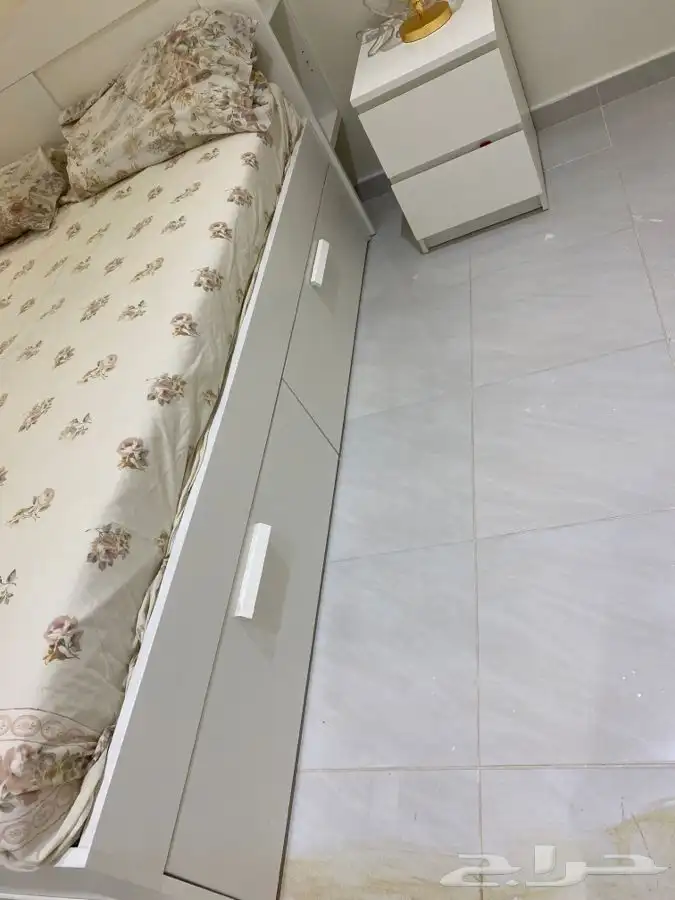 غرفة نوم من ايكيا للبيع المستعجل 2
