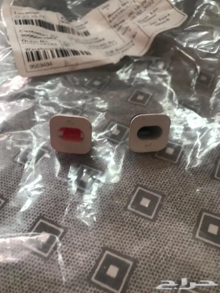 للبيع قطع غيار تويوتا هايلوكس موديل 2015 19