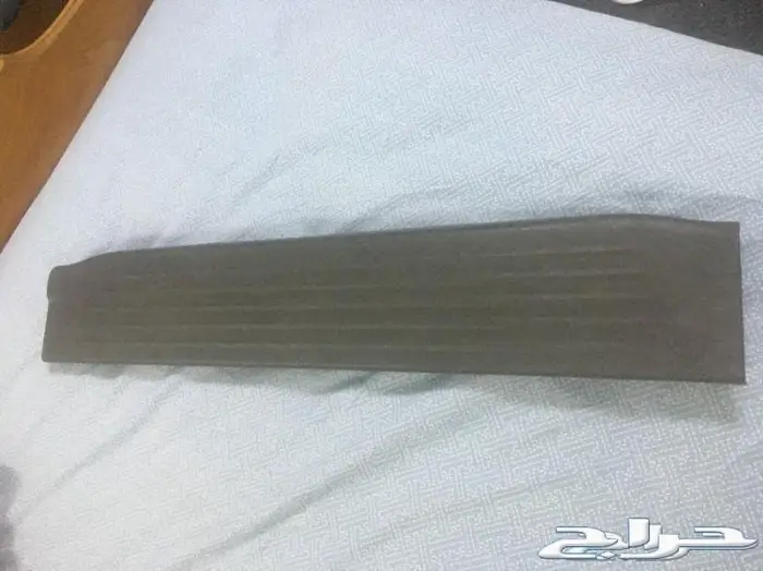 للبيع قطع غيار تويوتا هايلوكس موديل 2015 1