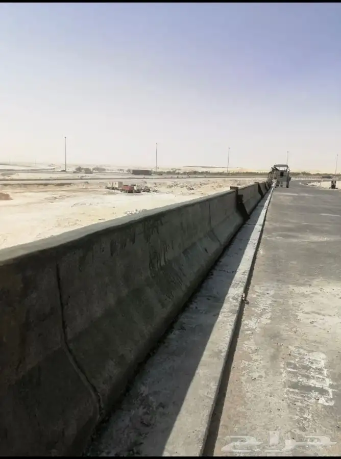 مكينة صب القوالب الخرسانية  بردورات  انتر لوك كيربستون 3
