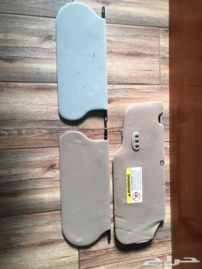 للبيع قطع غيار فورد جراند ماركيز موديل 2002 24