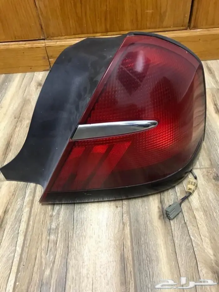 للبيع قطع غيار فورد جراند ماركيز موديل 2002 9