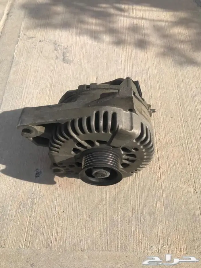 للبيع قطع غيار فورد جراند ماركيز موديل 2002 11