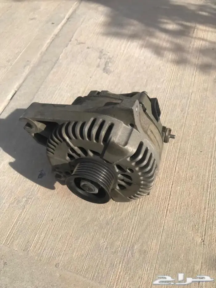 للبيع قطع غيار فورد جراند ماركيز موديل 2002 12