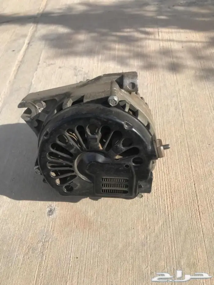 للبيع قطع غيار فورد جراند ماركيز موديل 2002 15