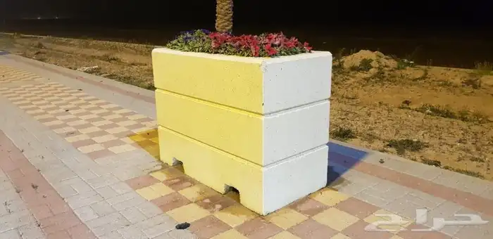 صبات وزينة حدائق وحواجز 45