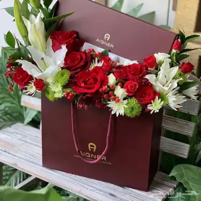 مندوب هدايا وورد توصيل طلبات قطع غيار طلبات 25