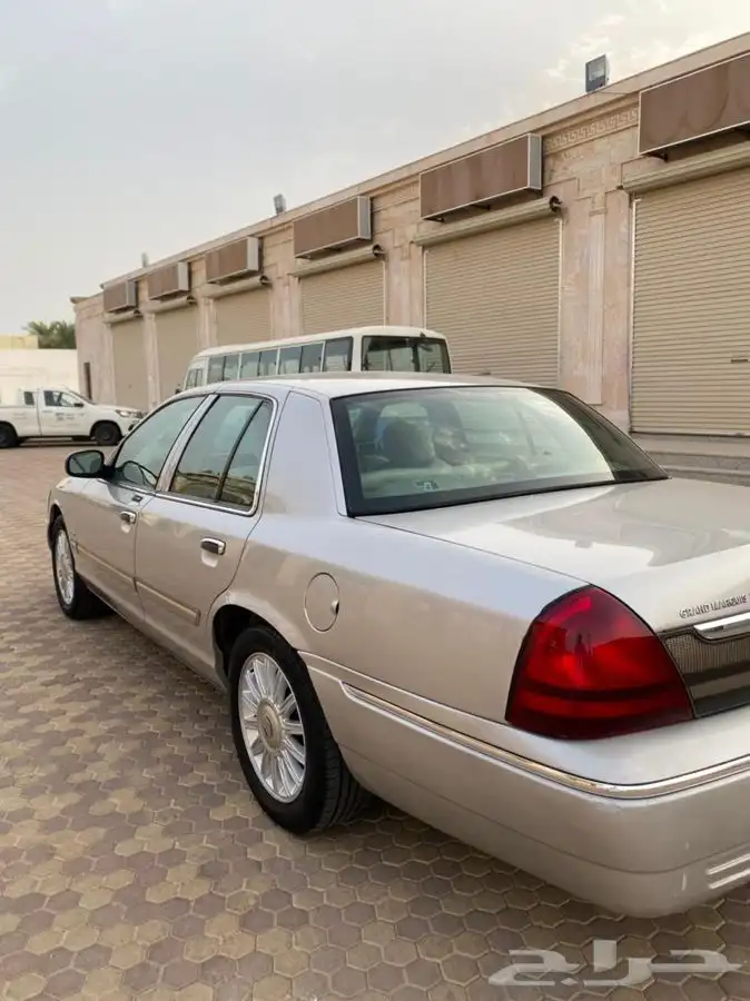 جراند ماركيز 2009 .. تم البيع .. 7