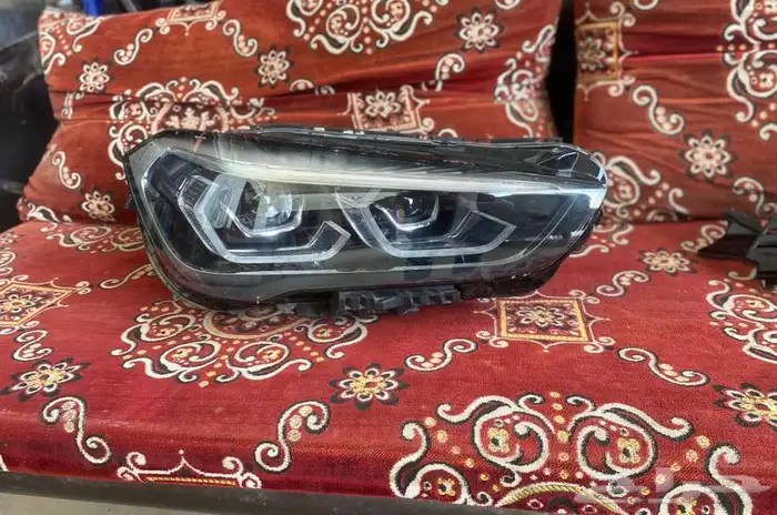 شمعات بي ام دبليو X1-2020 2