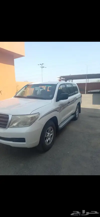 جيب لاندكروزر 2008 هدد 3