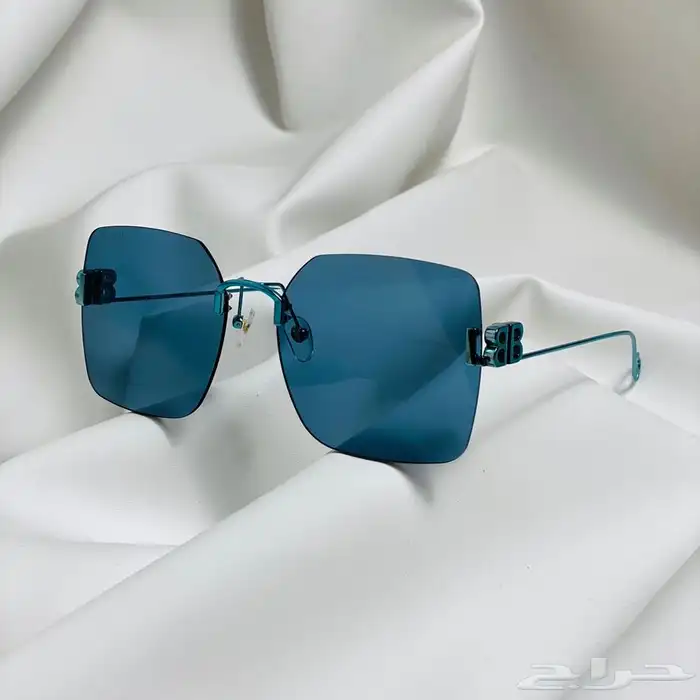 نظارات طبق الاصل 40