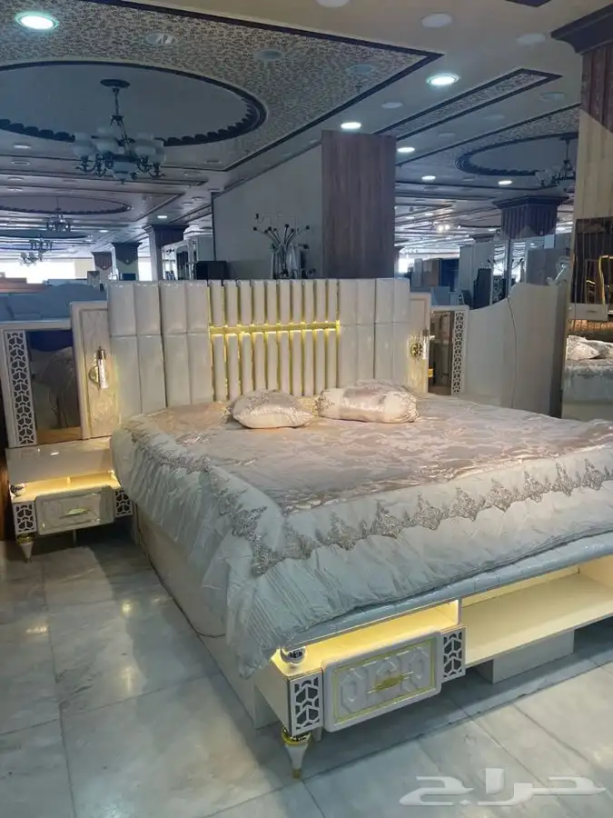 غرف نوم جديده بلكرتون فخمه مودرن 1