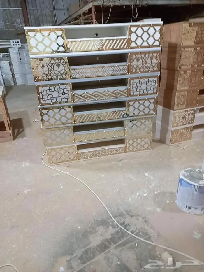 طاولات تلفزيون 5
