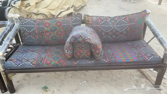 للبيع خيام متميزه وبيوت شعر وصنادق وكل لوازم البر 83