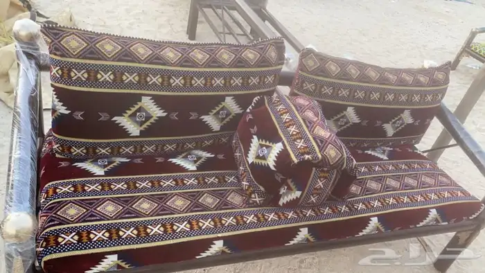 للبيع خيام متميزه وبيوت شعر وصنادق وكل لوازم البر 80