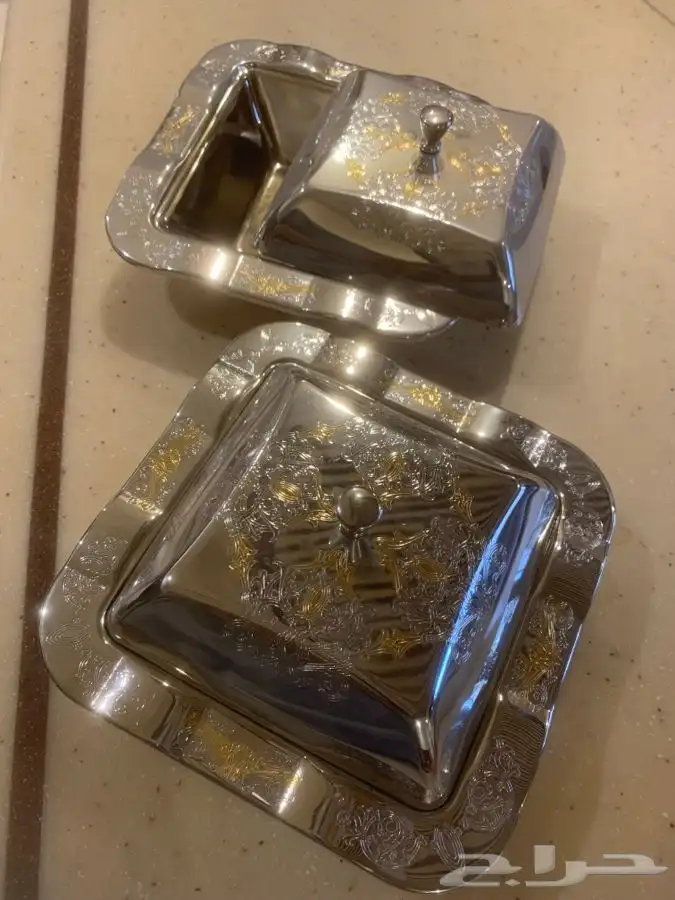 علب لتقديم الحلا والتمر 0