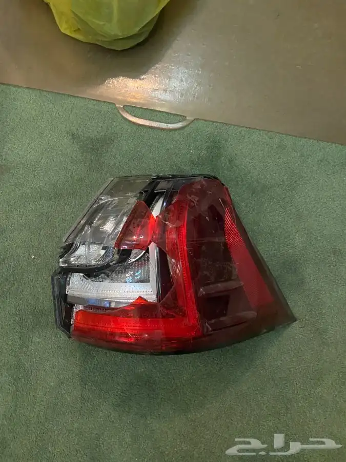 اسطبات جيب لكزس 2019 اصلي مستخدم يوجد كسور بسيطه 3