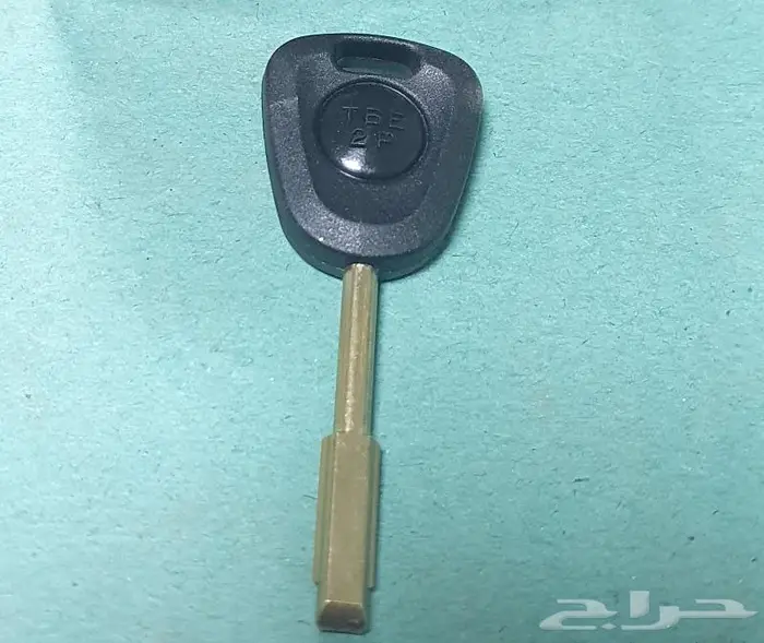 مفاتيح جاكوار قديمة بدون شريحة صناعة ايطالية 0