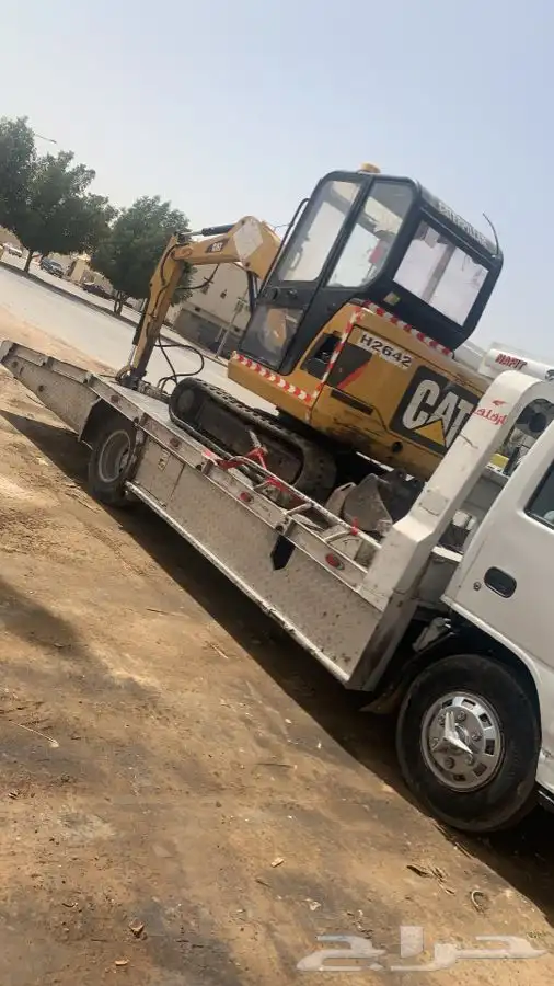 تأجير معدات بكلينات صغيره وبوبكاتات جنزير وبوبكات عادي 34