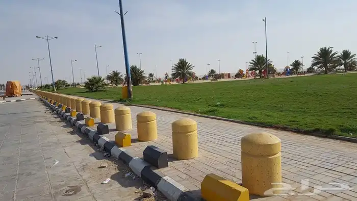 كراسي خرسانية مصدات اسطوانية وكروية 17