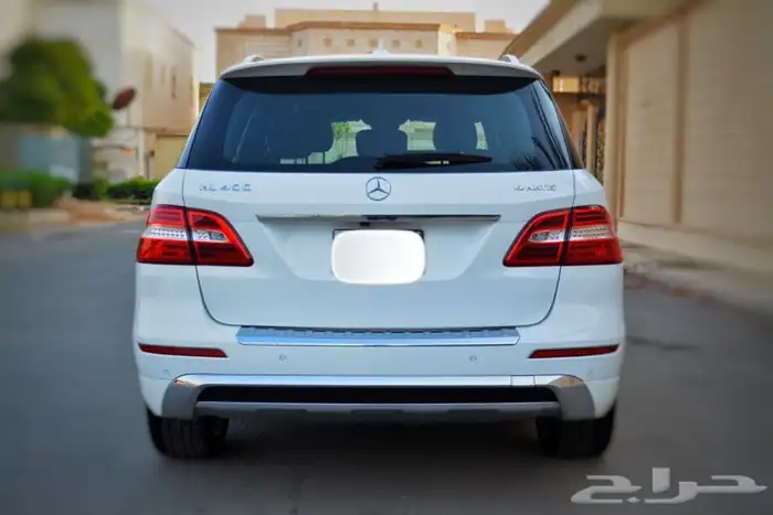 مرسيدس ML400موديل 2015 بحاله الوكاله بدون حوادث 3