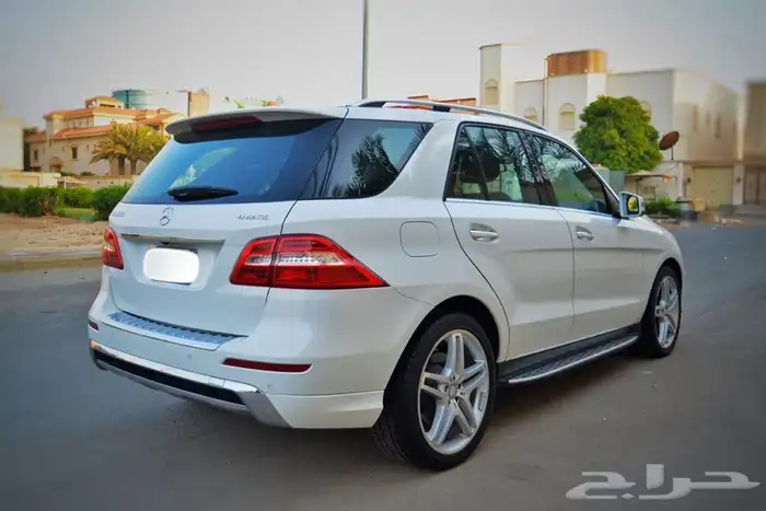 مرسيدس ML400موديل 2015 بحاله الوكاله بدون حوادث 5