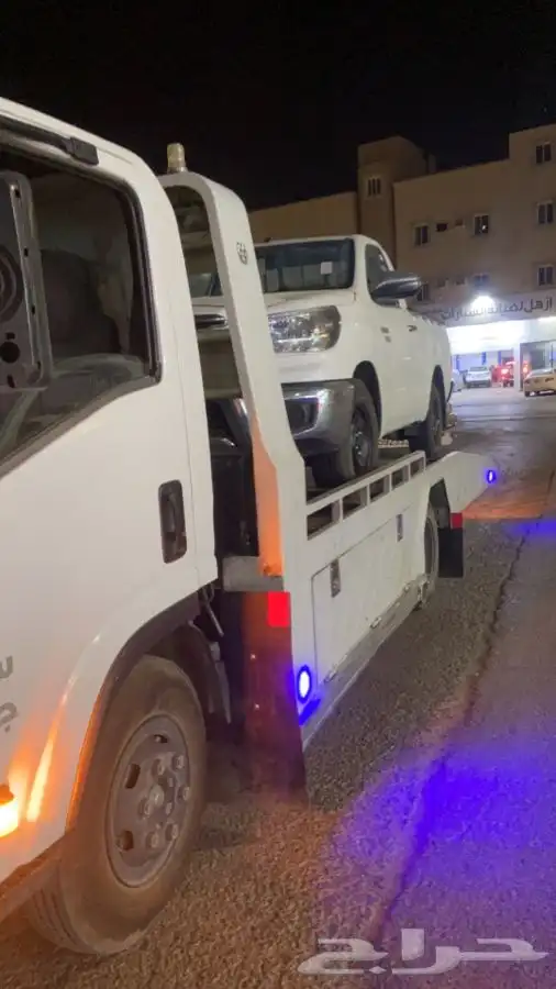 سطحة بريده لنقل السيارات المعطله والمصدومة 0551145978 2