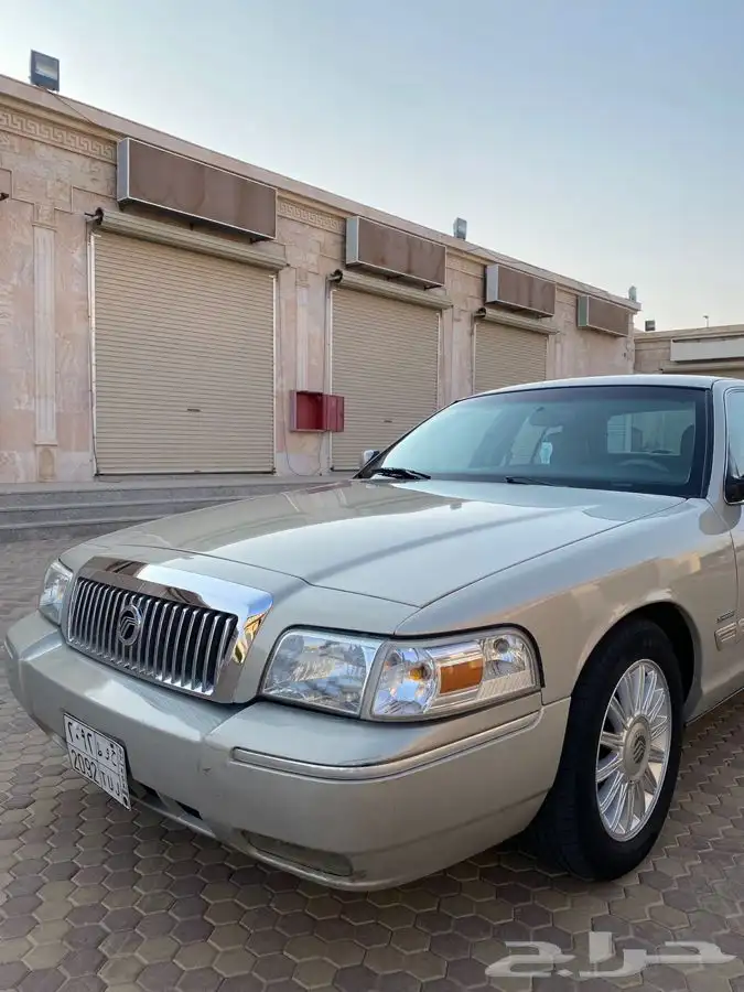 جراند ماركيز 2010 .. تم البيع .. 5