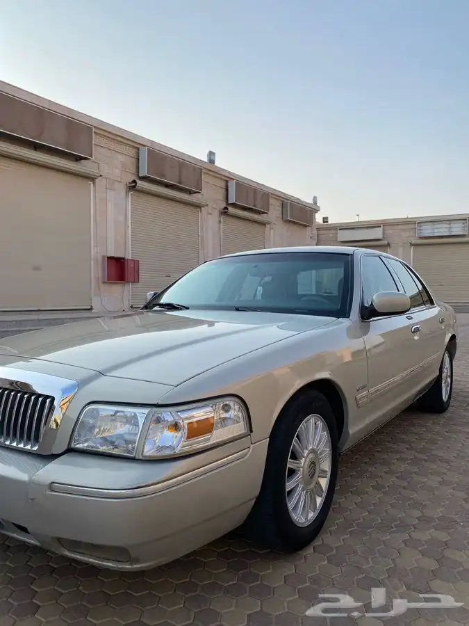 جراند ماركيز 2010 .. تم البيع .. 4