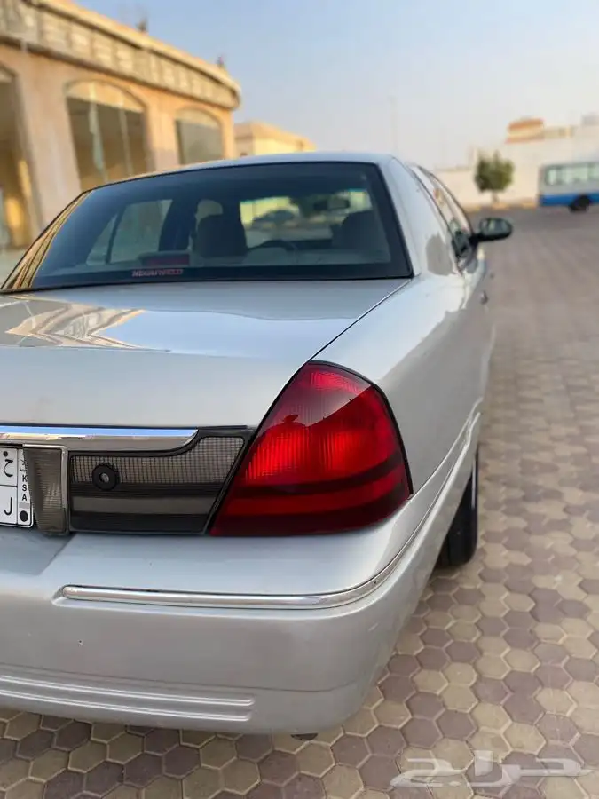 جراند ماركيز 2010 .. تم البيع .. 10