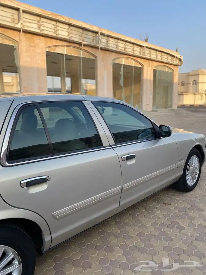 جراند ماركيز 2010 .. تم البيع .. 12