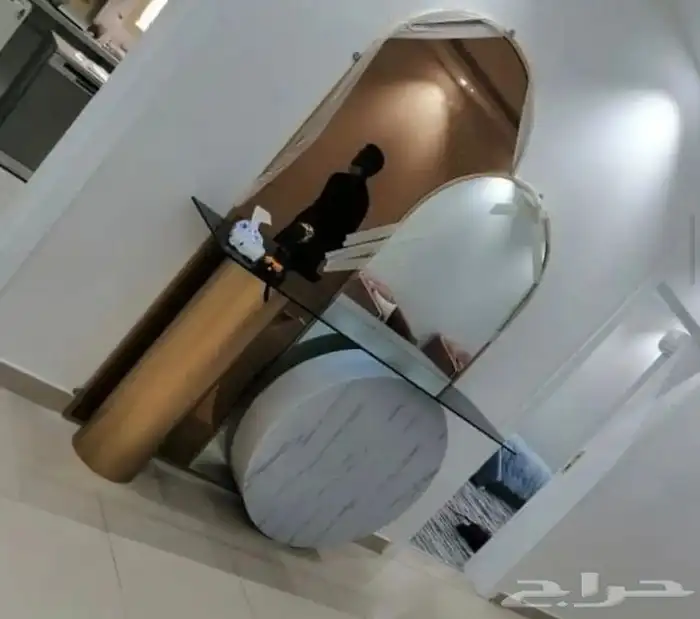 ورشة تفصيل طاولات بجميع الاحجام والمقاسات 30