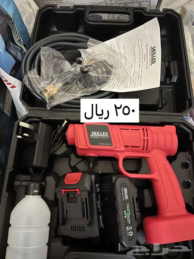عدد و ادوات صناعيه بوش دريل صاروخ ملمع منشار 22