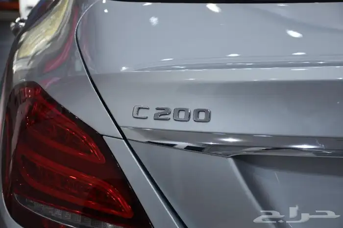مرسيدس C200فل كامل موديل2017بدون حوادث بحاله ممتازه 10