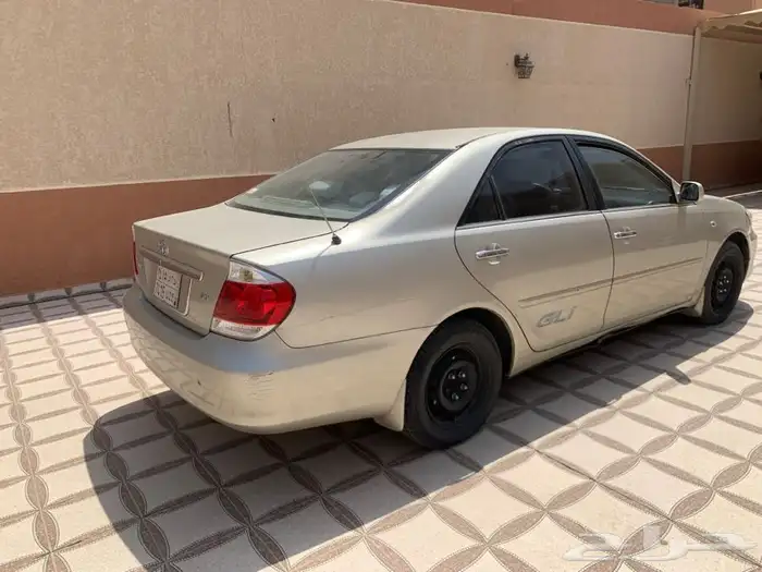 كامري 2006  م بَاع 6