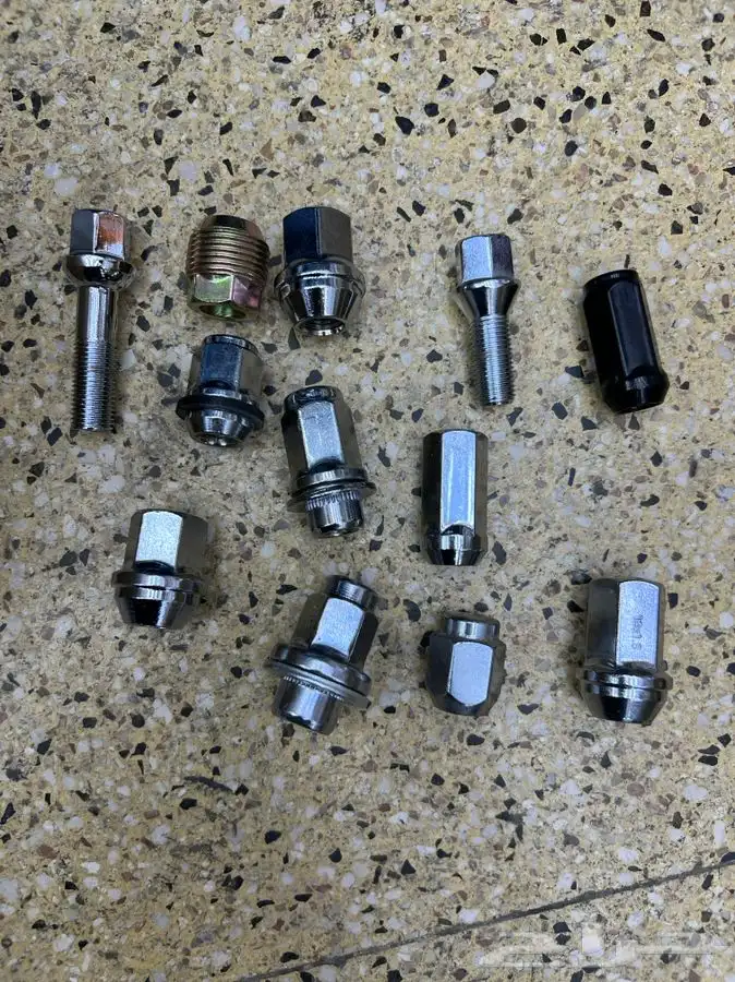 صواميل جديد تجاري درجة أولى جميع أنواع السيارات 4