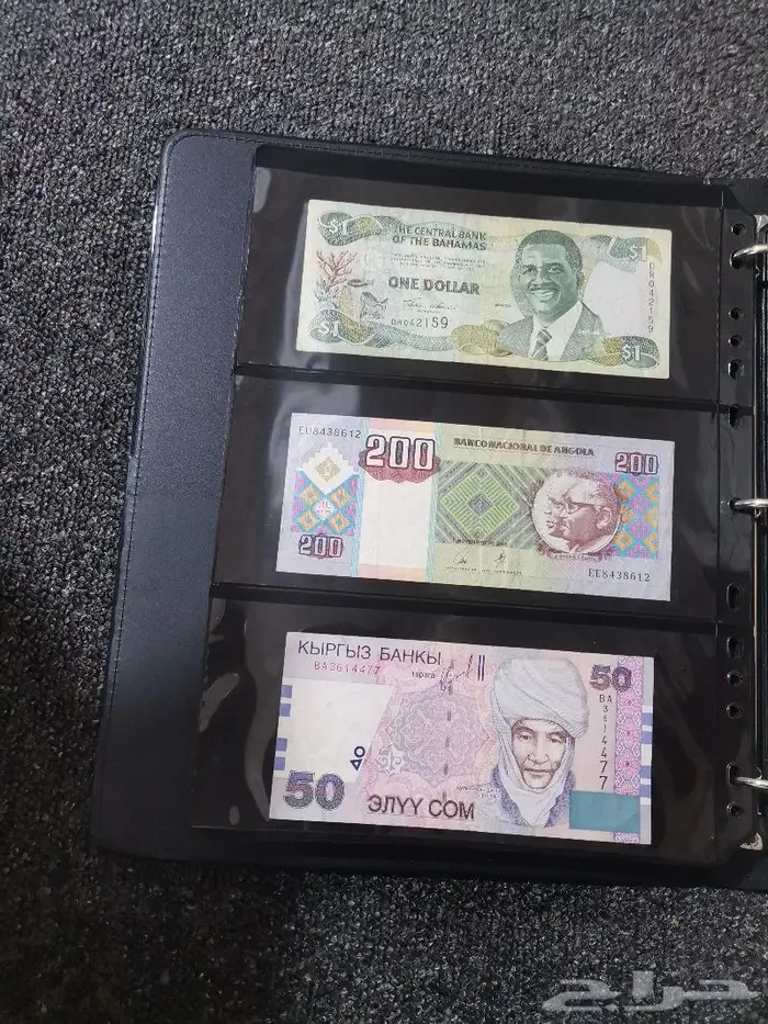 ألبوم عملات ورقي ضخم متعدد لدول العالم الجزء1 .. 72