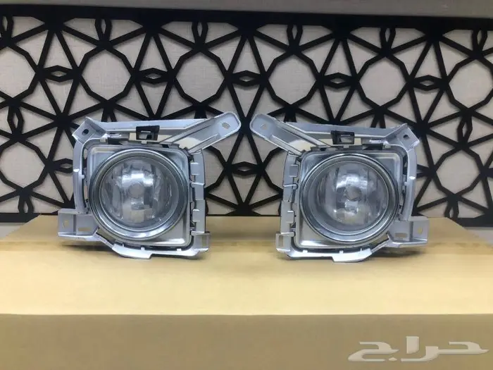 طقم كشافات لاندكروزر 2015 0