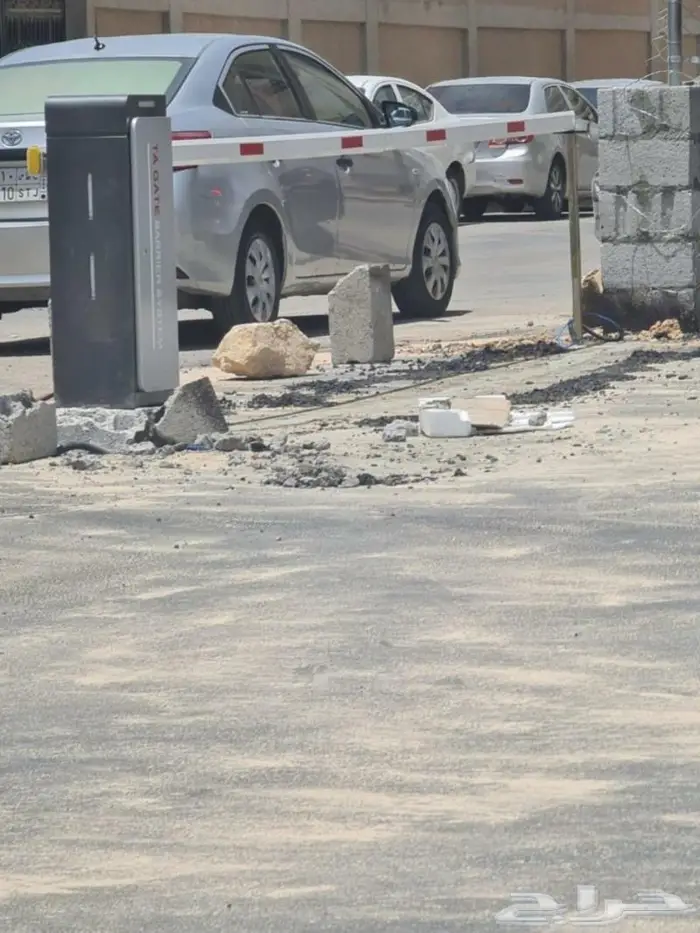 بوابات مواقف السيارات بذراع - بوابات الافراد 14