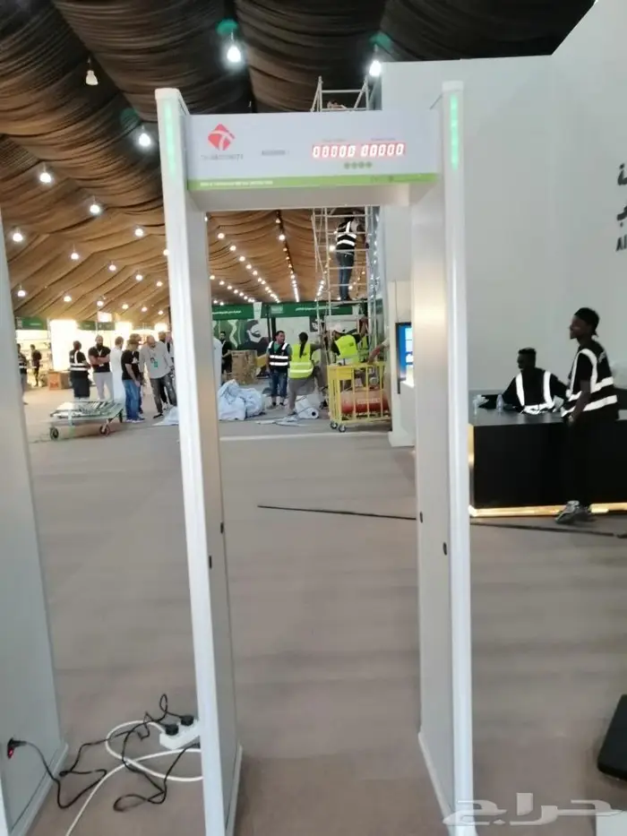 بوابات مواقف السيارات بذراع - بوابات الافراد 10