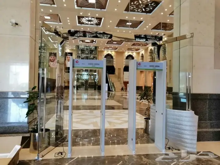 بوابات مواقف السيارات بذراع - بوابات الافراد 12